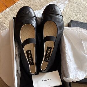 Chanel Black Leather Maryjane  Flats with Quilted Insole